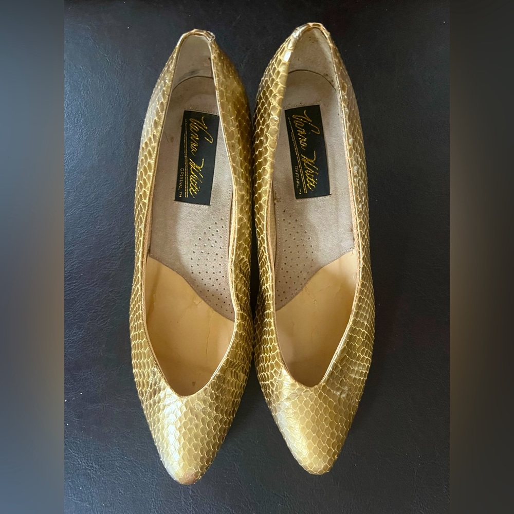 Vintage Gold Snakeskin Pumps by Vanna White